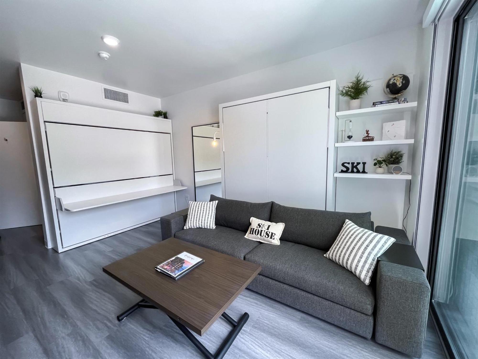 Slope Side Studio In The Heart Of Canyons Village With Heated Pool & Hot Tub! Park City Bagian luar foto